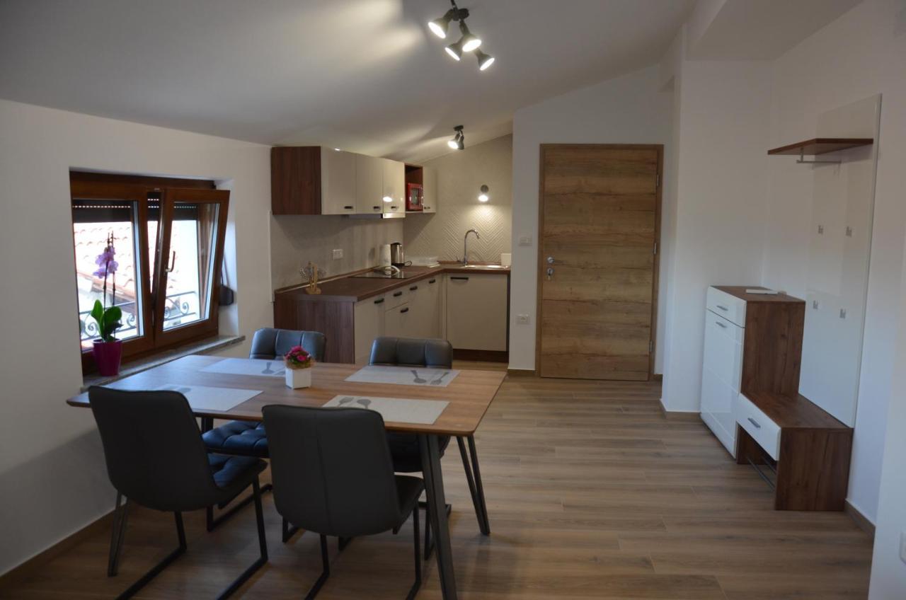 Apartmaji Tanto Malovse Crnice 외부 사진