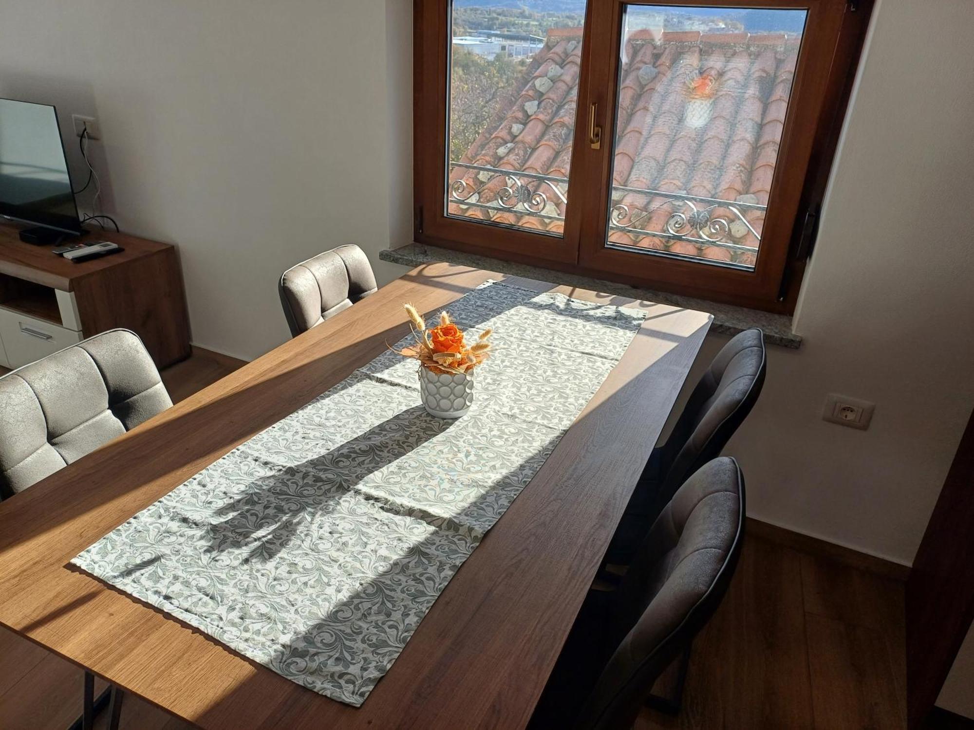 Apartmaji Tanto Malovse Crnice 외부 사진